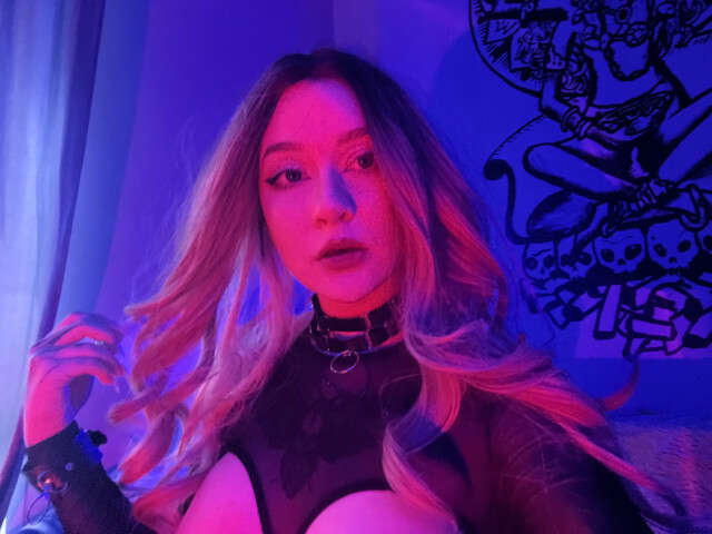 DEVILLADY free sexy photo