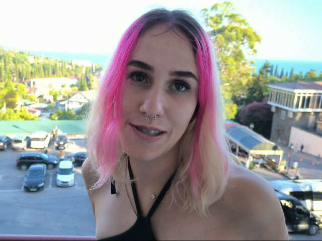 SOPHIEWIROR free sexy photo