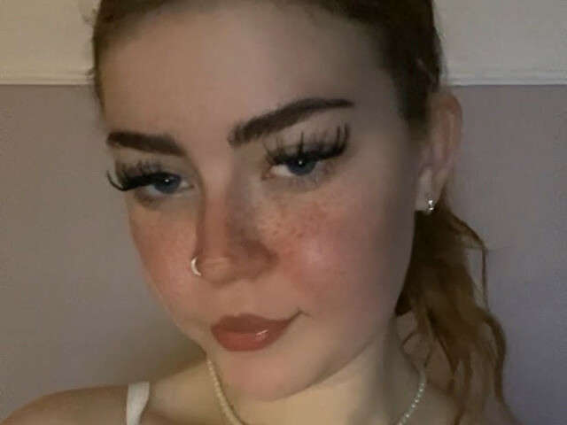 TITTYLILLY free sexy photo