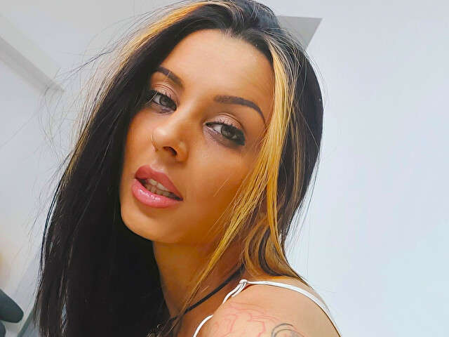 REINADELREY free sexy photo