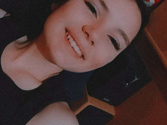 BETTYADAMS free sexy photo