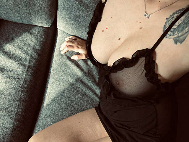PASSION83 free hard sexy photo