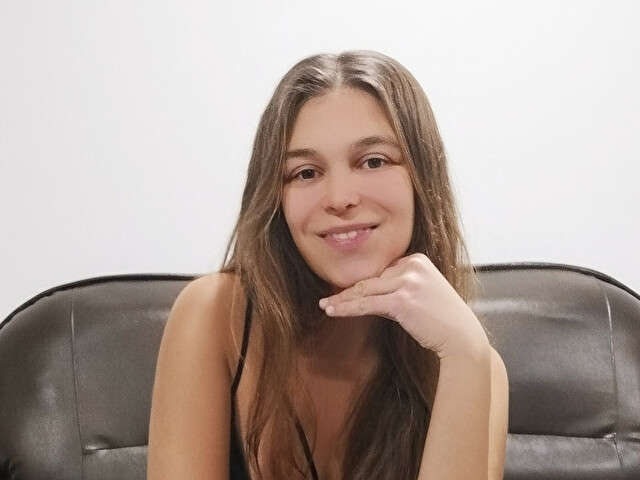 LUCCYGIN free sexy photo