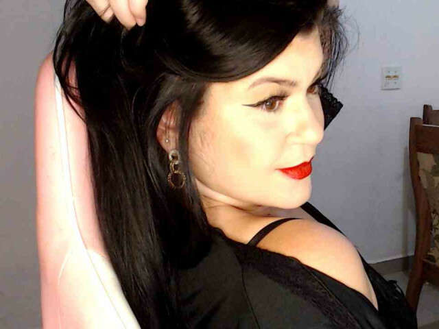 SEXYQUEEN free sexy photo