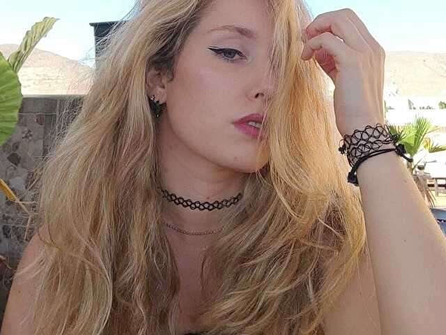 ALICETAYLOR free sexy photo
