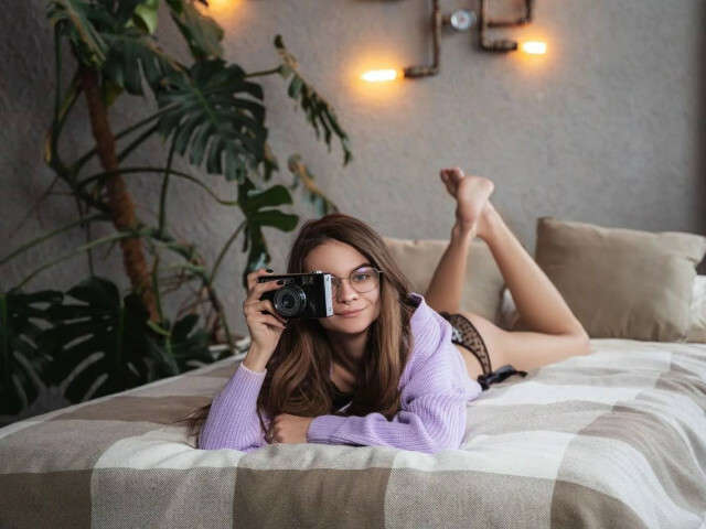 YESYA free sexy photo