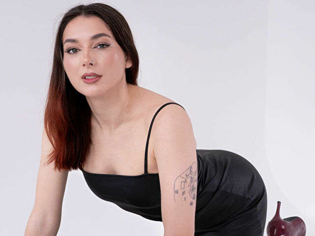 MEGANTEASE free sexy photo