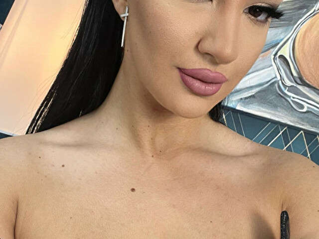 LORAEVANNS free sexy photo