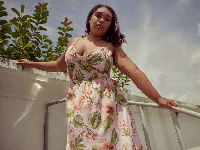 LIANABLOOMS free sexy photo