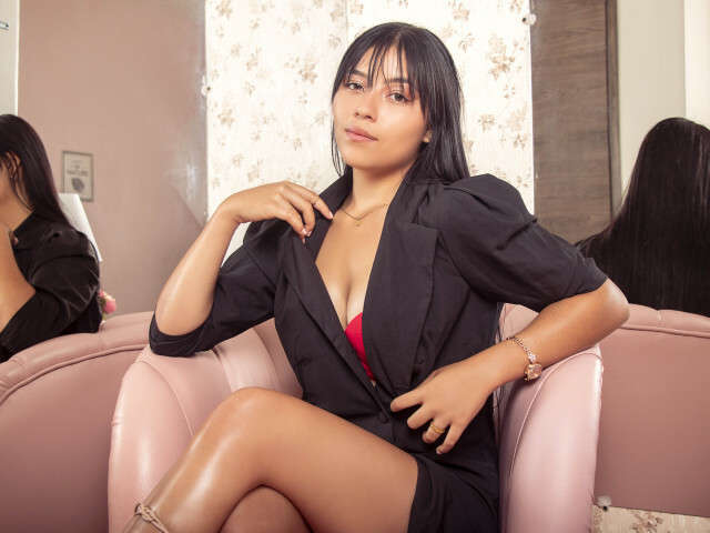ALONDRABROKS free sexy photo