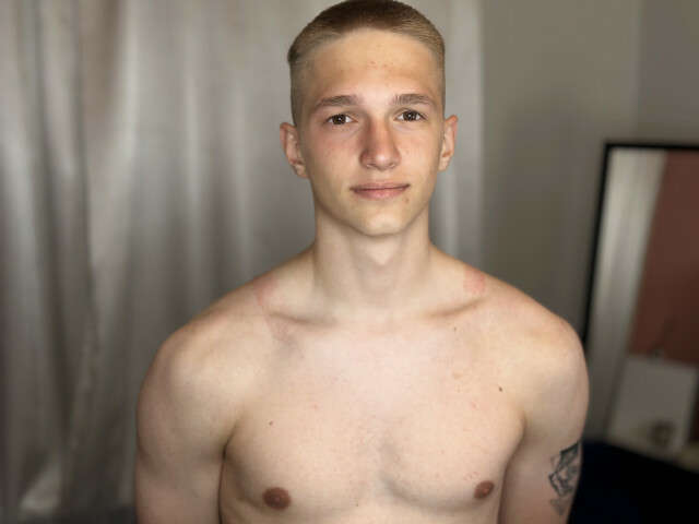 DUSTYNFOXX free sexy photo