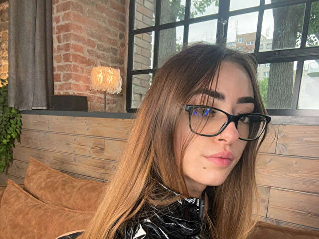 AMBERSTROM free sexy photo