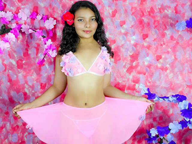 MELANYG free sexy photo