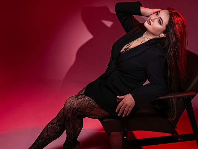ELIZABETHJAM free sexy photo