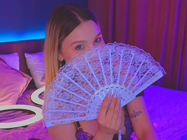 SABRINASPEL free sexy photo