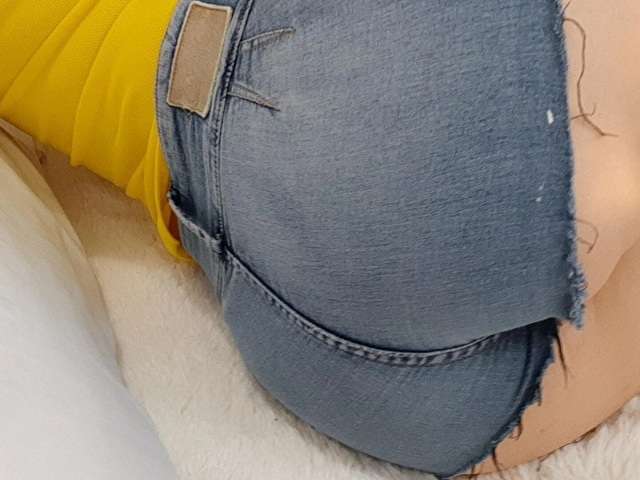 ALICEROSSIXX free sexy photo