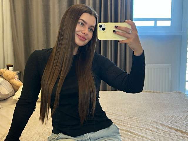 HONEYANNY free sexy photo