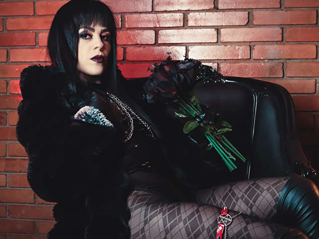 LILITHMAUREN free sexy photo