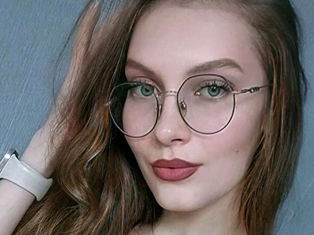 IRISEVANS free sexy photo