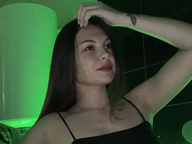YOURMILKYWAY free sexy photo