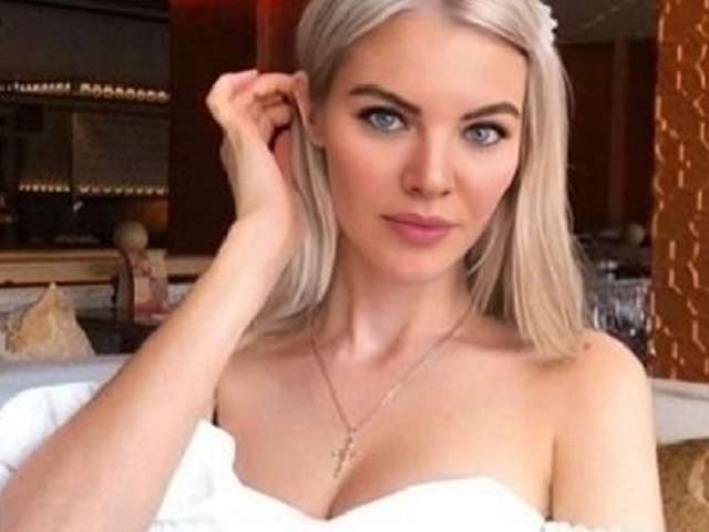ASHLEYWISE free sexy photo