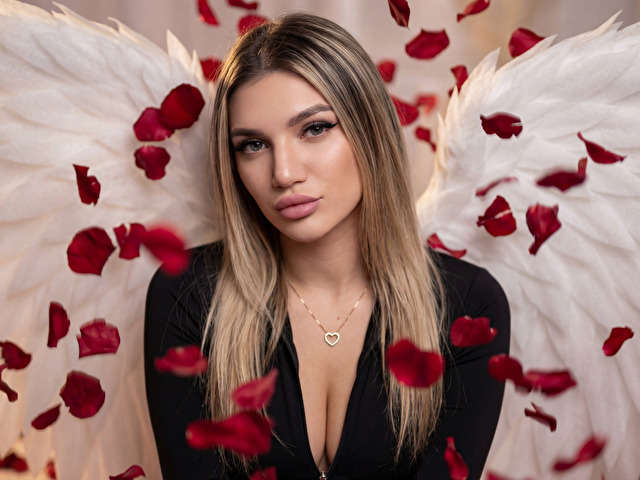 SELENAEMOORE free sexy photo