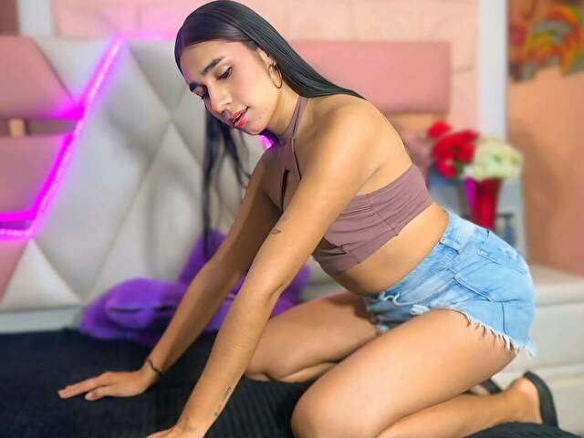 MAHIARATS free sexy photo