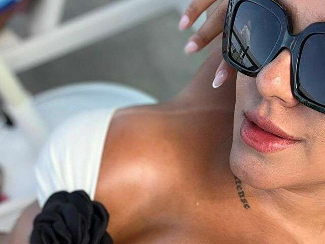 BRENDA90 free sexy photo