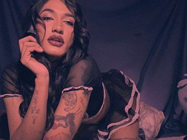ALEXADRAGUN free sexy photo