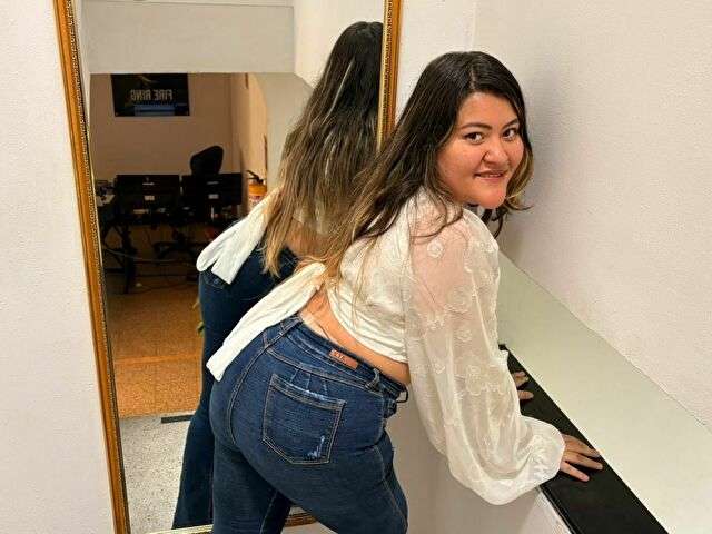 SOFIASAENZ free sexy photo