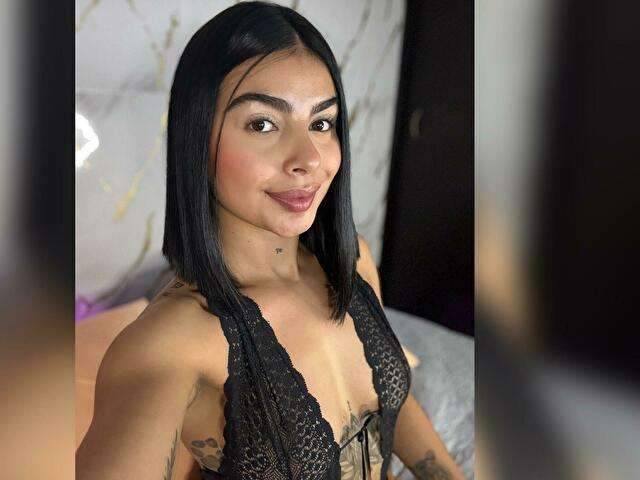 JULIG01 free sexy photo