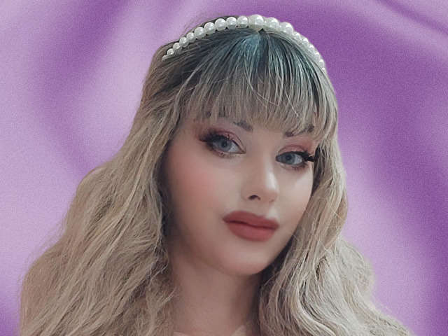 CHLOEKISS free sexy photo