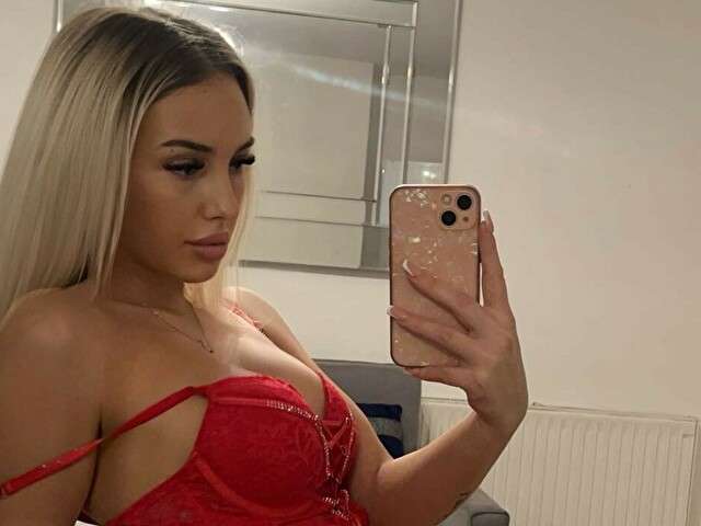 SEXYALICE free sexy photo