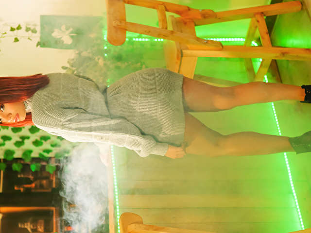 SOPHIAJHONES free sexy photo