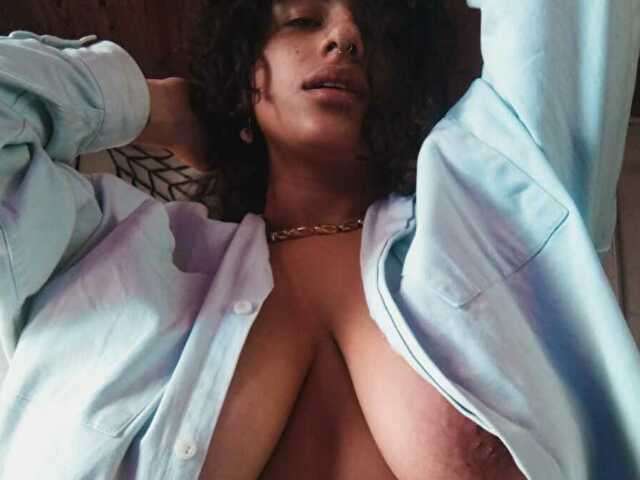 BLOWJOY free hard sexy photo