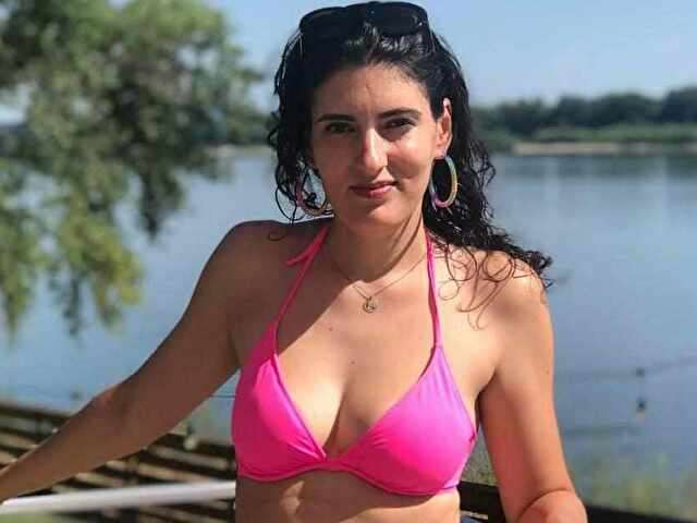 AMYTS free sexy photo