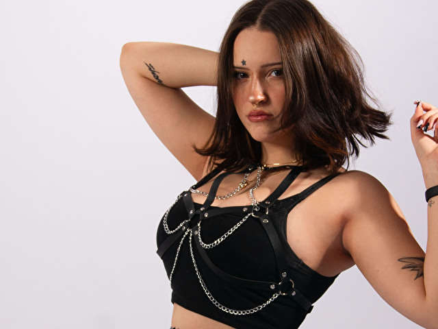 CATHYGLOW free sexy photo