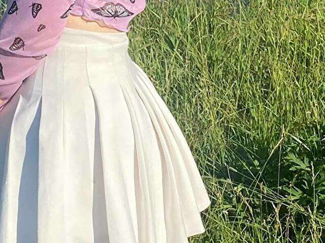 JIIGGLY free sexy photo