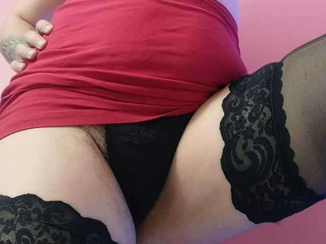 EMASTUART free sexy photo