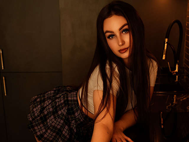 DONNA free sexy photo