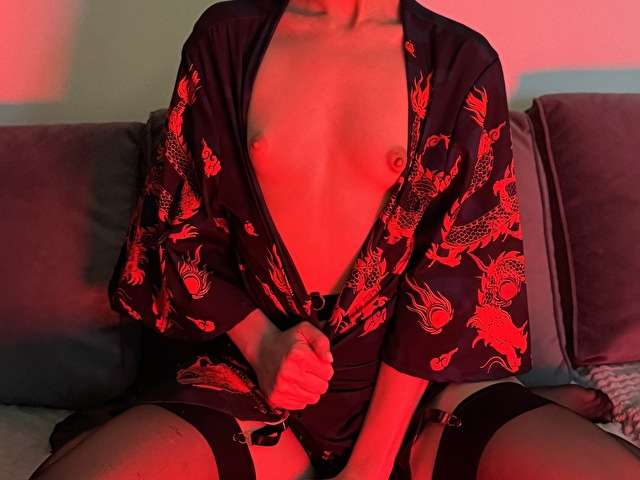 MICHELLLE free hard sexy photo