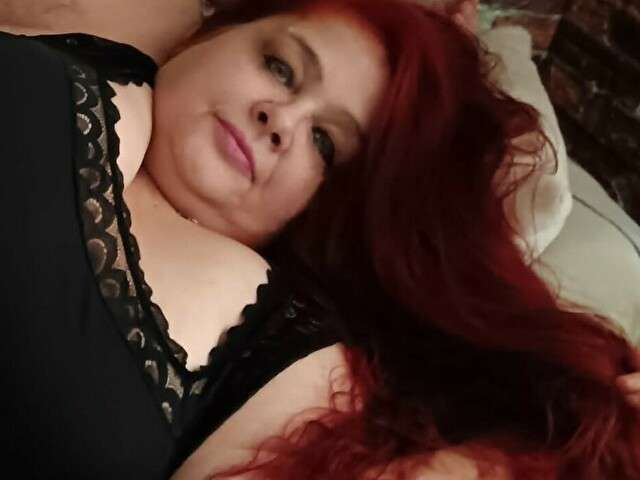 SEXYMOLLIG free sexy photo