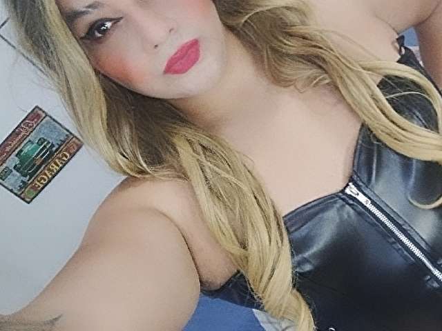 BIGCUMSOFIA free sexy photo