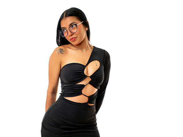 BRANDIFOXX free sexy photo