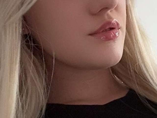 ORIANAMODEL free sexy photo