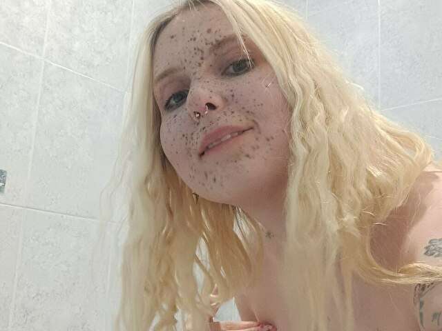 MOONLOVE free sexy photo