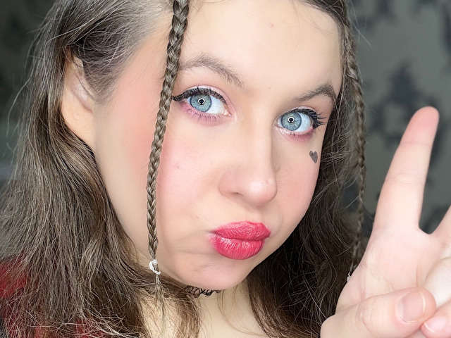 YOURKARMA23 free sexy photo