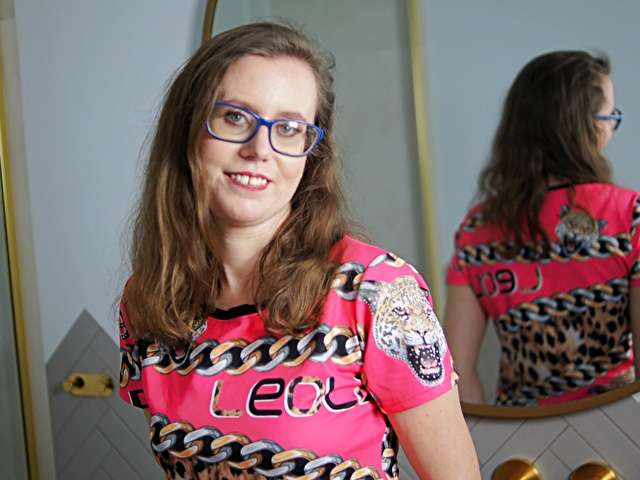 LIZZYGLAM free sexy photo