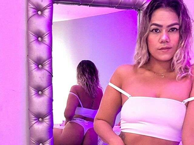 ANGELINAD free sexy photo