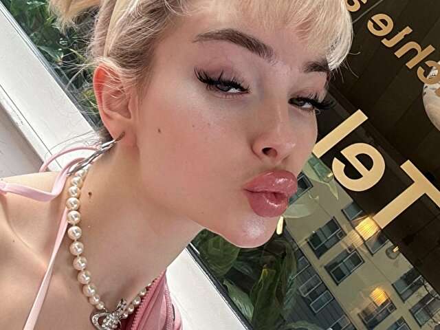 POLLYSECRET free sexy photo